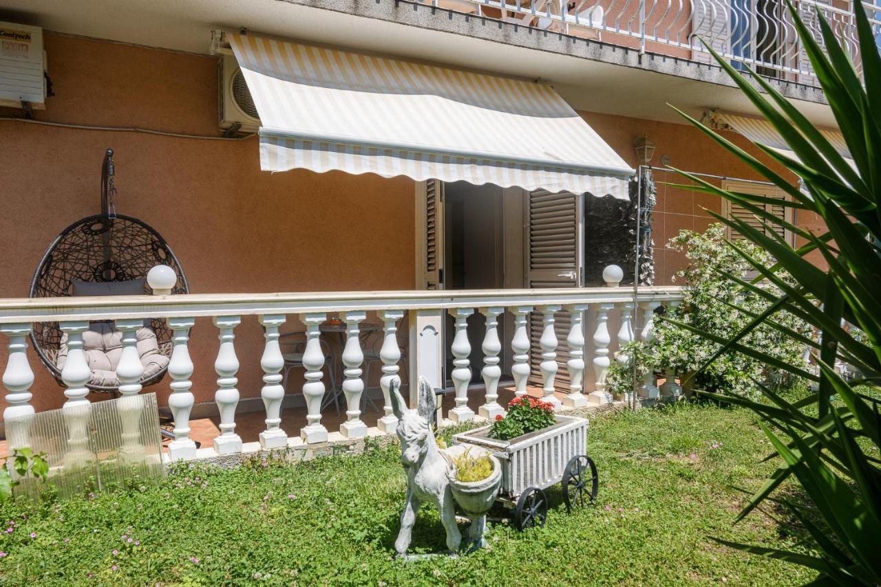 Vikeli Apartman Trogir Kültér fotó