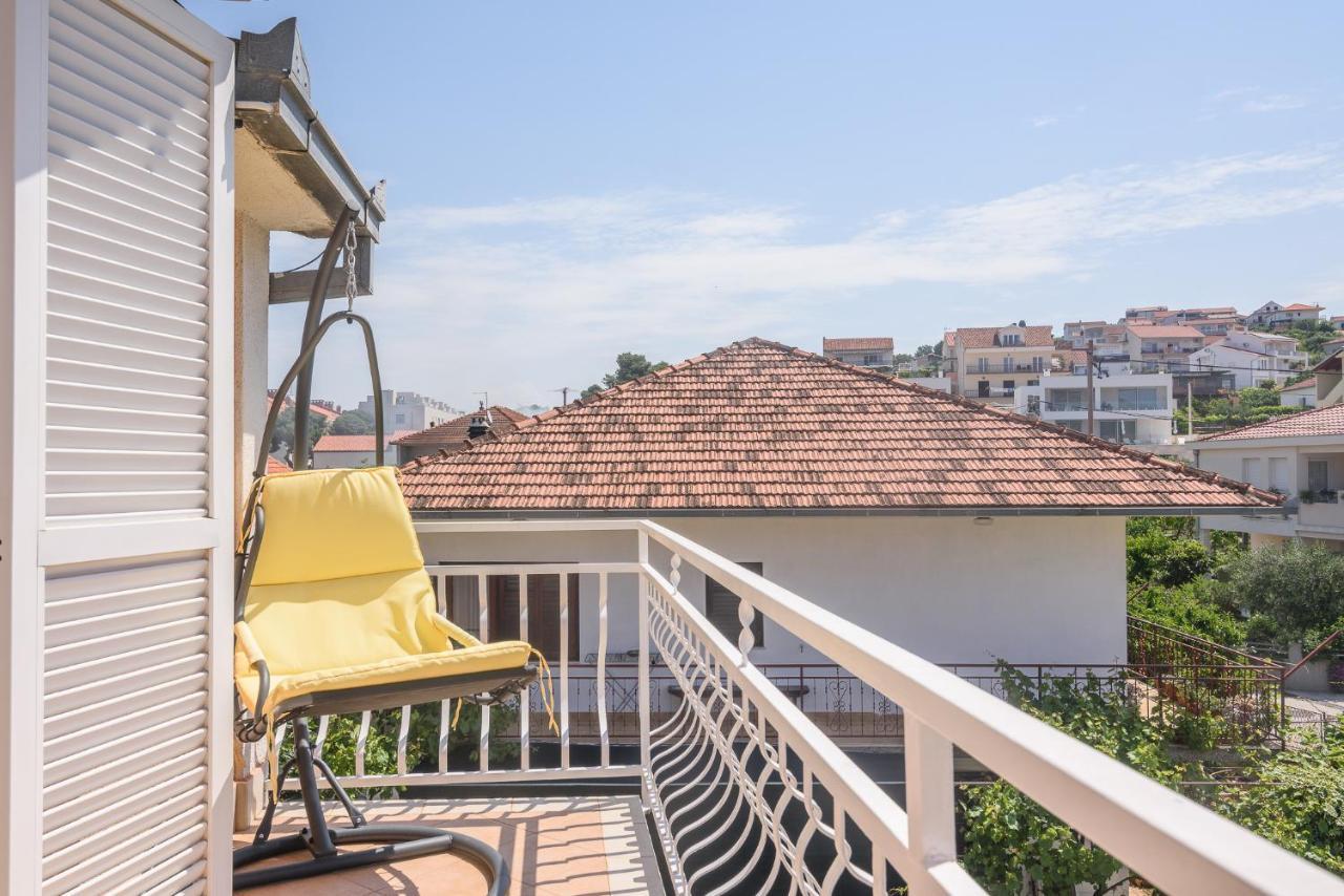 Vikeli Apartman Trogir Kültér fotó