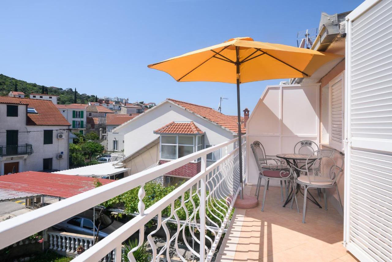 Vikeli Apartman Trogir Kültér fotó