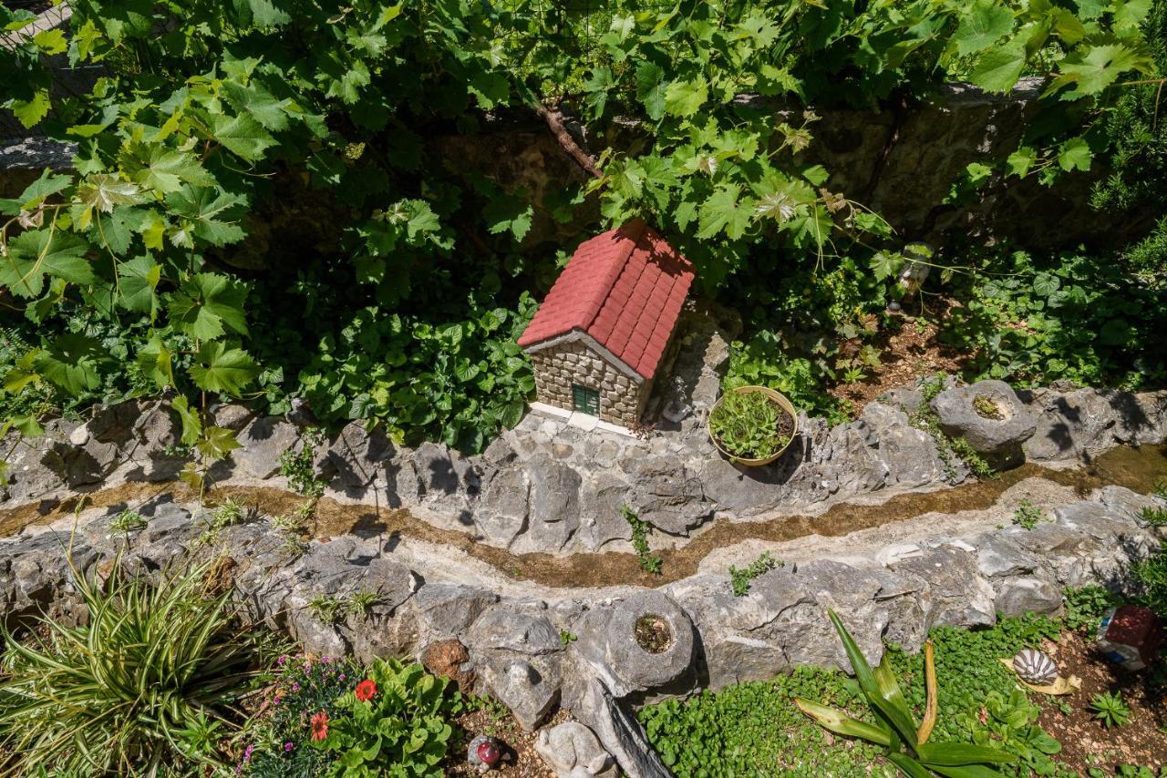 Vikeli Apartman Trogir Kültér fotó