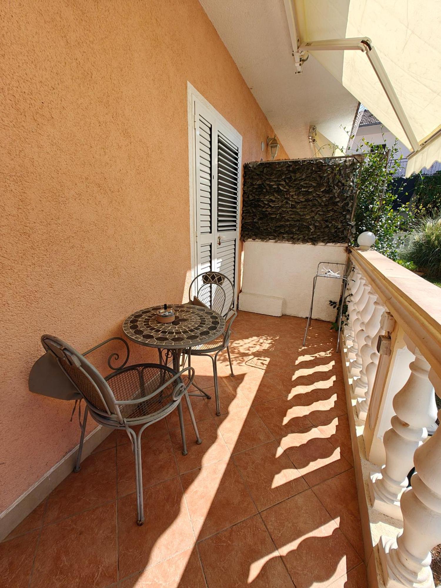 Vikeli Apartman Trogir Kültér fotó